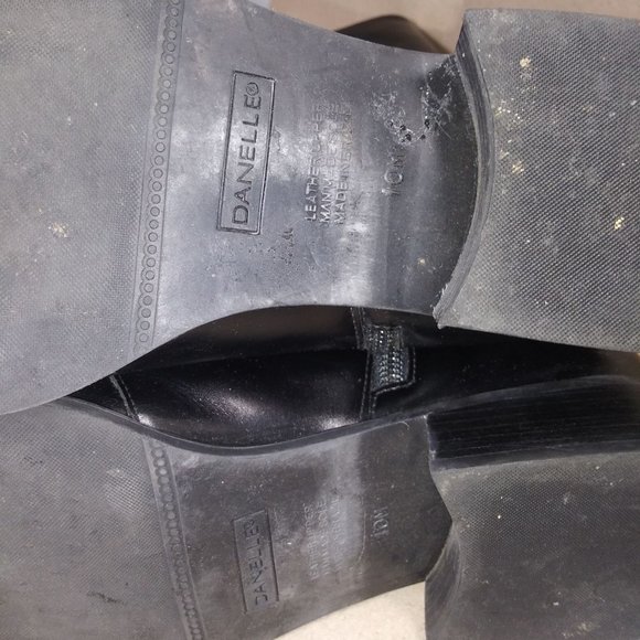 Danelle Black Leather Granny Boots Size 10M - Picture 5 of 6